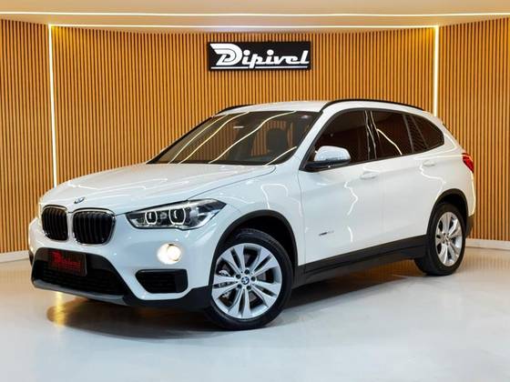 BMW X1 2.0 16V TURBO GASOLINA SDRIVE20I GP 4P AUTOMÁTICO BMW X1 2.0 16V TURBO GASOLINA SDRIVE20I GP 4P AUTOMÁTICO